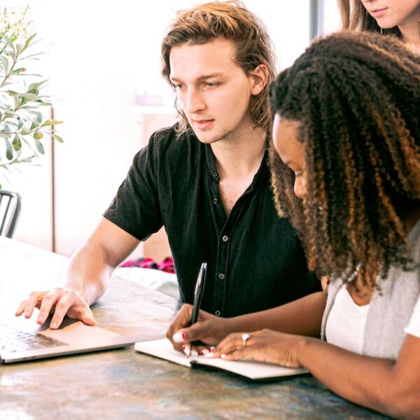 Deeltijdopleidingen: Combineer IT-management en psychologie voor zakelijk succes!